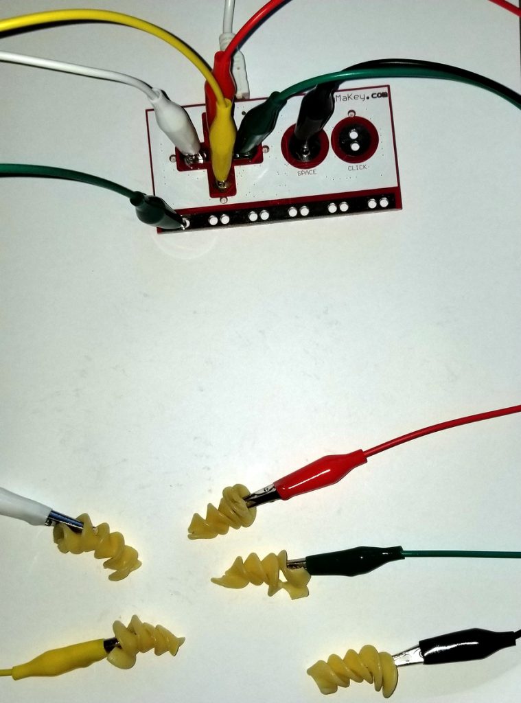 First Projects with the Makey: The Keyboard. – Circuits and Code